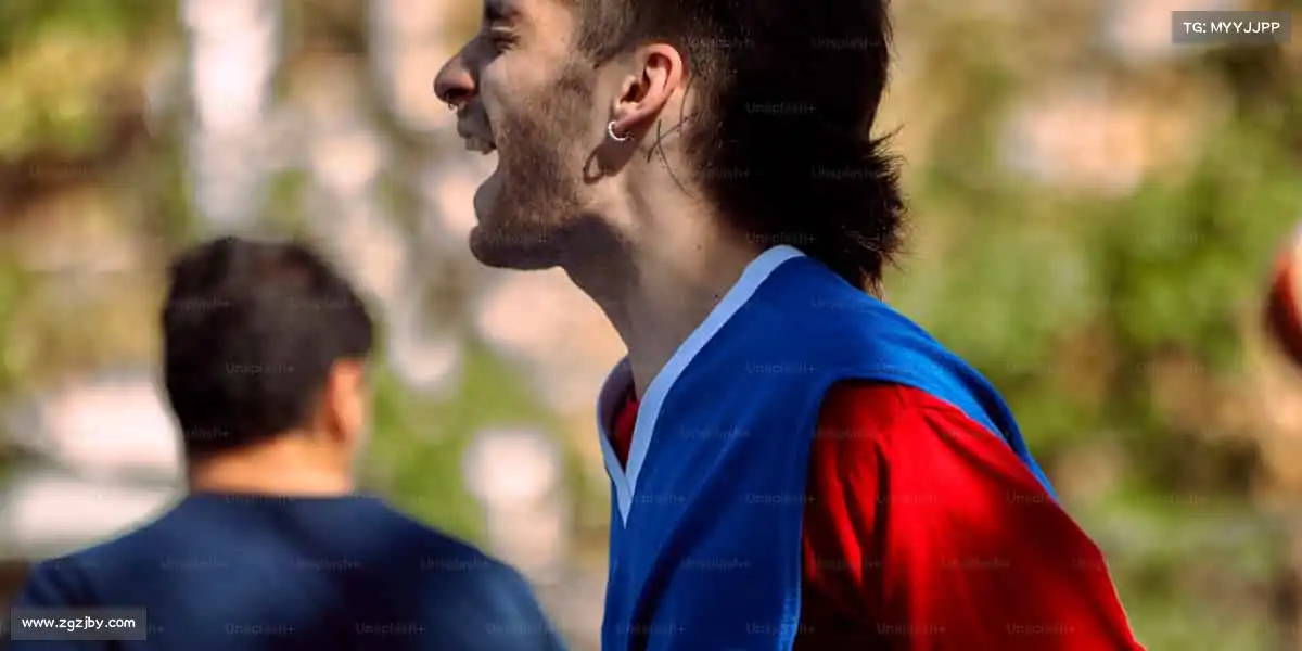 米兰体育每一次挥拍、奔跑,都是对自己的承诺!💪